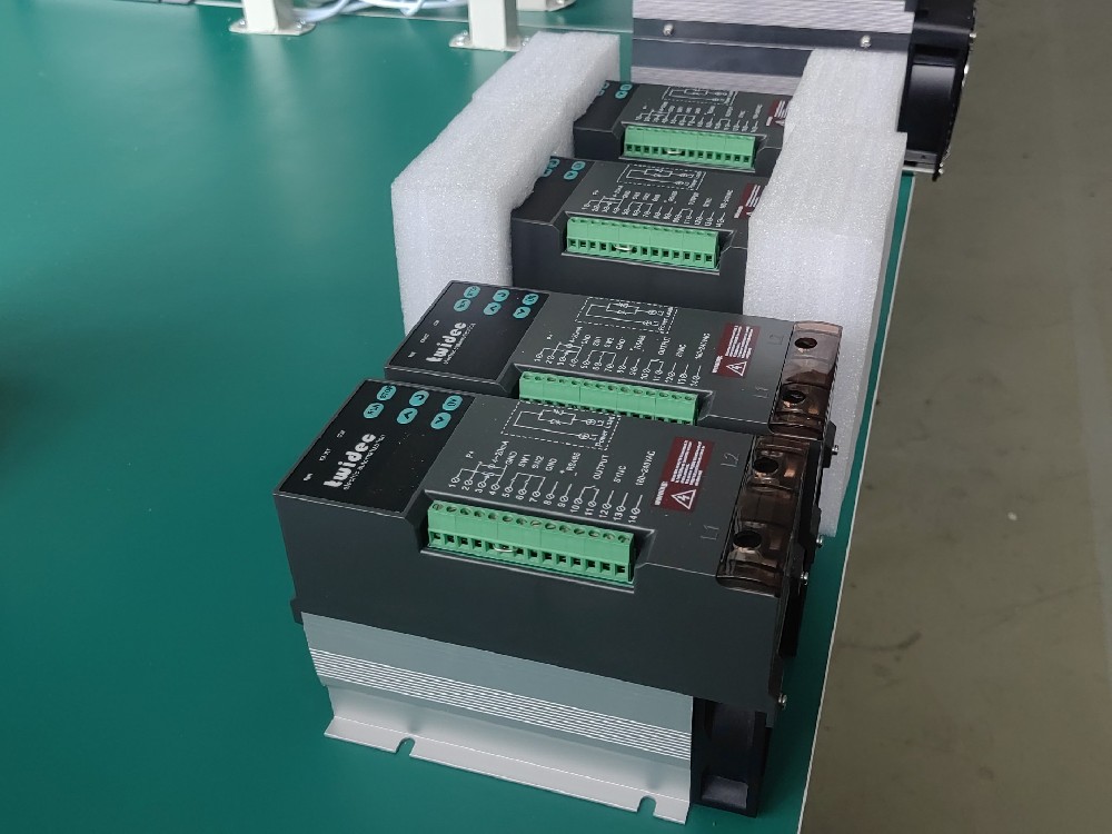 怎样通过电力调解器优化电镀工艺中的电源稳固性？？？