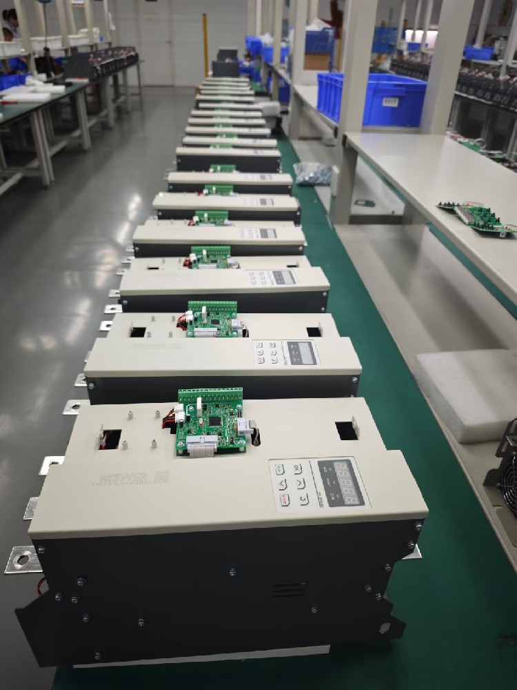 测温 VS 控温：工业温控领域的 “双生花”，，，谁更主要？